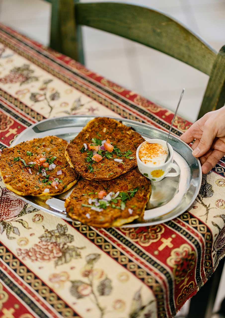 Τα μαγαζιά με την πιο «σπιτική» ατμόσφαιρα στην Αθήνα-1