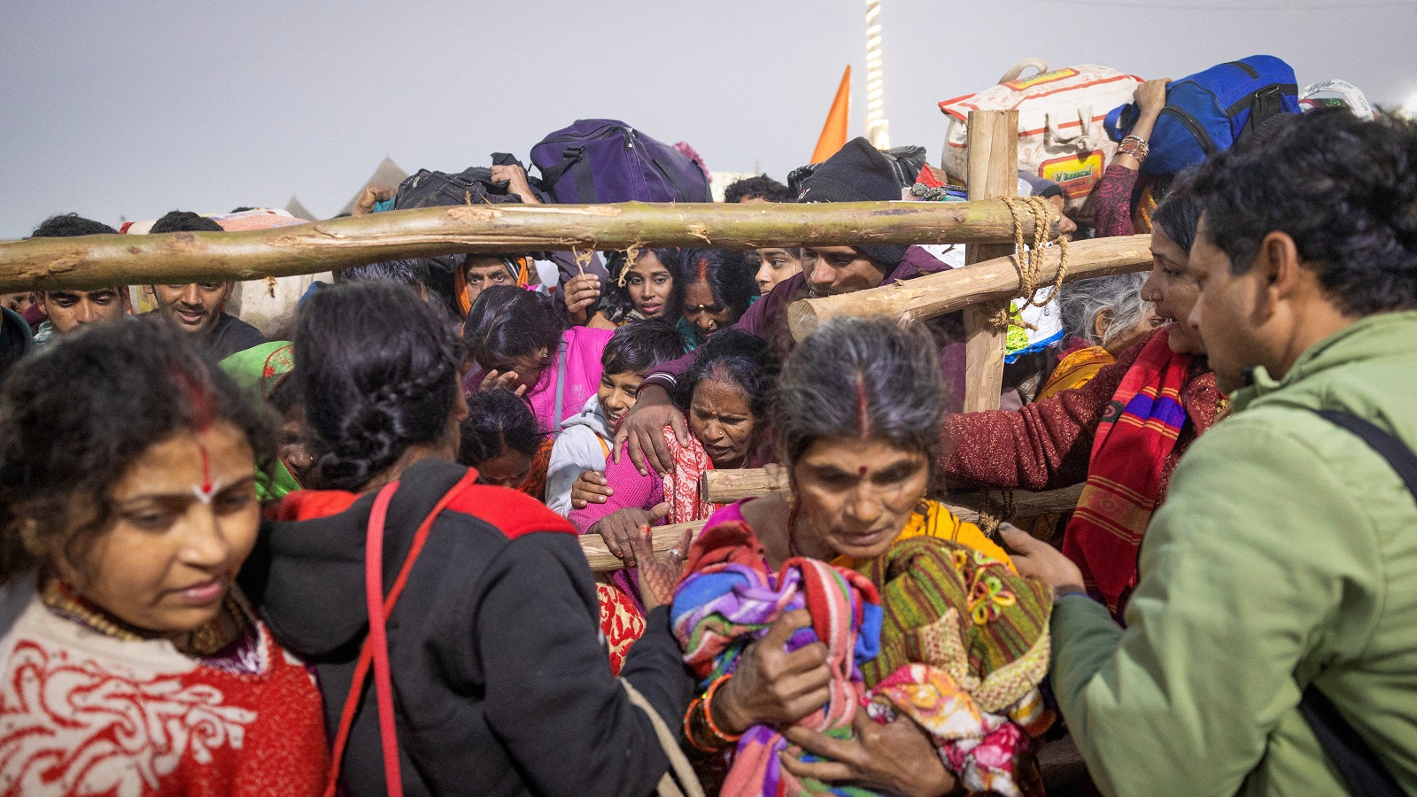 Ινδία: Τουλάχιστον 15 νεκροί σε ποδοπάτημα κατά τη διάρκεια προσκυνήματος-3