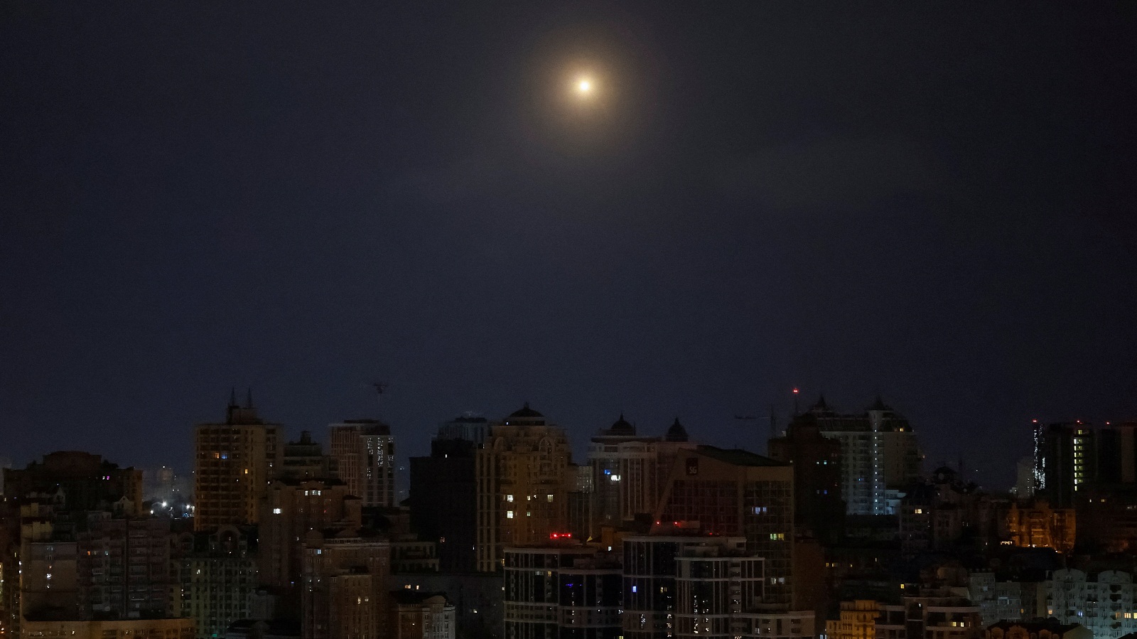 Ουκρανία: Ενας νεκρός, τέσσερις τραυματίες από ρωσική επίθεση με ντρόουν κοντά στο Κίεβο-1