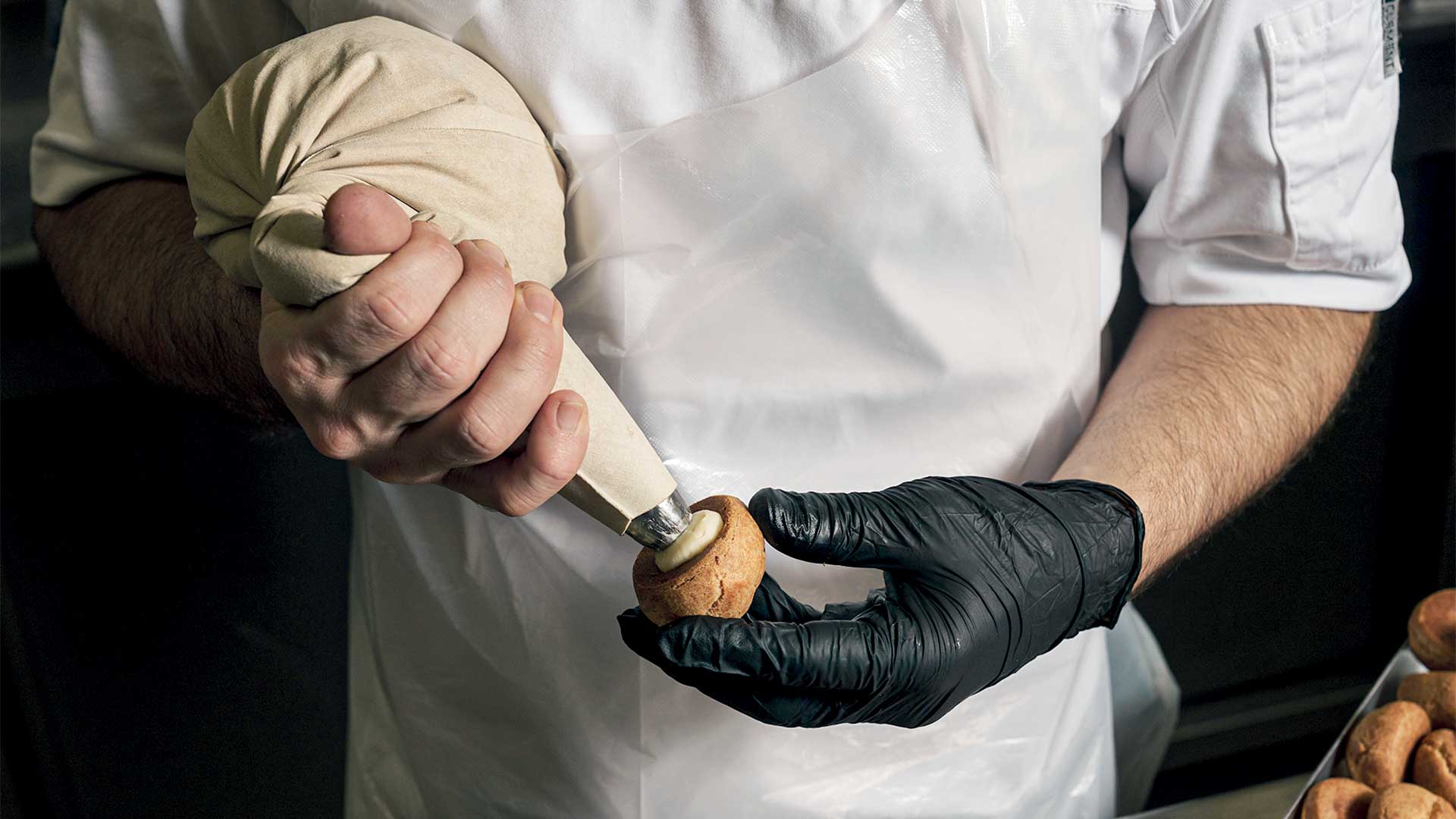 4 εμβληματικά ζαχαροπλαστεία της Καβάλας-8