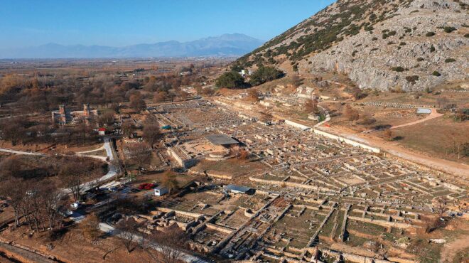 φίλιπποι-ανακαλύπτοντας-την-ιστορία-563437447