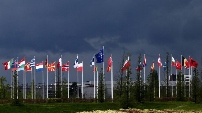 αναπληρωτής-γ-γ-νατο-αντιμετωπίζουμε-563439628