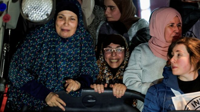 δυτική-οχθη-επευφημίες-για-τους-παλαι-563425618