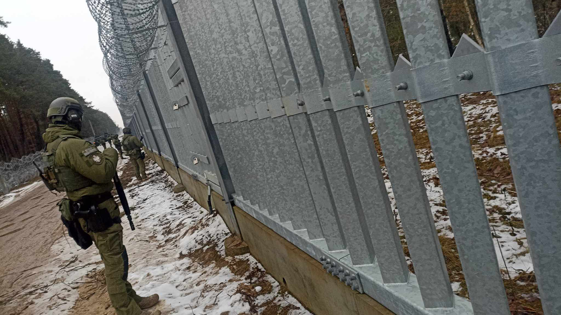 Το «σιδηρούν τείχος» της Πολωνίας-3