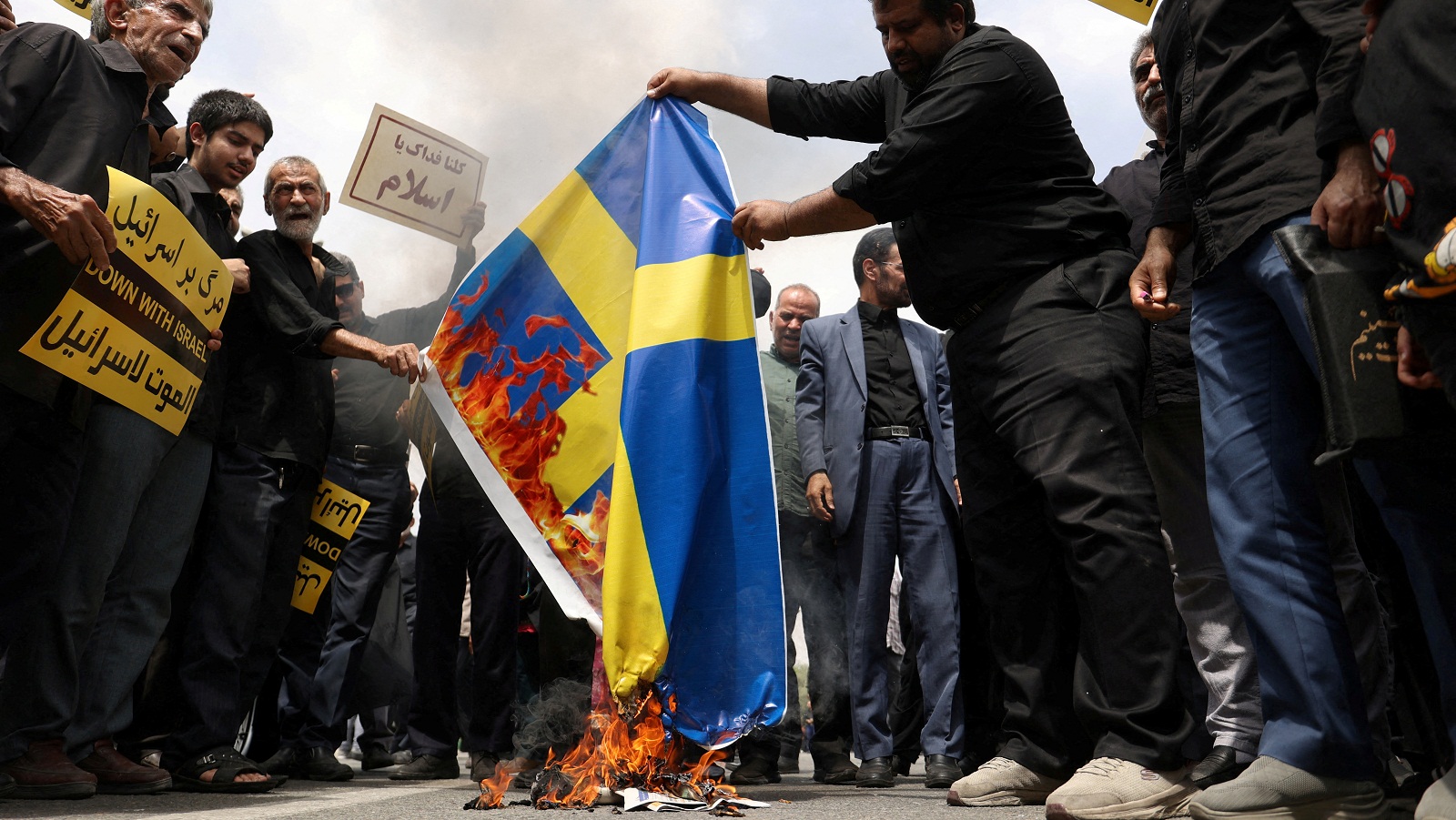 Σουηδία: Νεκρός από σφαίρες ο Ιρακινός πρόσφυγας που βεβήλωσε το κοράνι-1