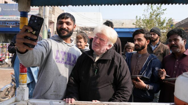 πακιστάν-σωσίας-του-τραμπ-τραγουδά-563416177