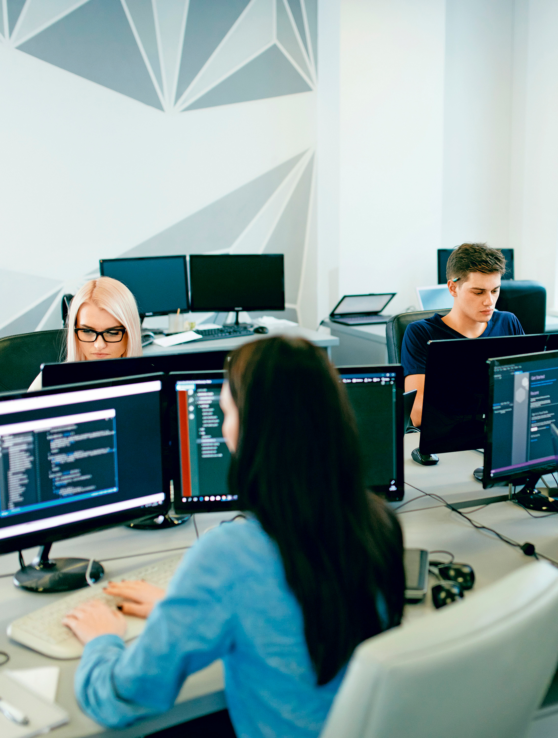 Ο κατώτατος γίνεται σταδιακά μέσος μισθός-1