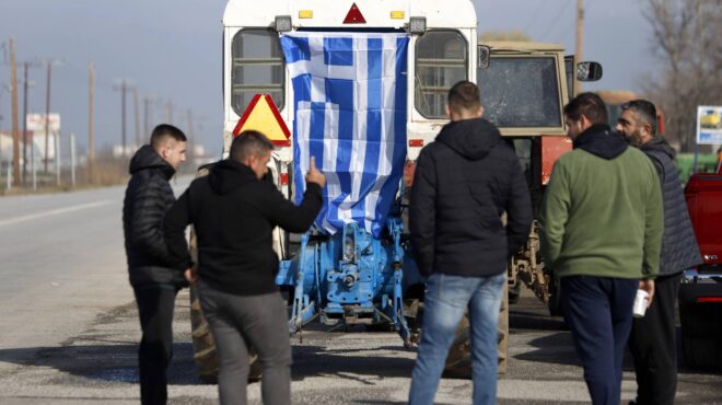 αγροτικές-κινητοποιήσεις-στήθηκαν-μ-563432293
