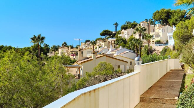 ισπανία-επιβολή-φόρου-έως-100-σε-μη-ευρωπ-563416792