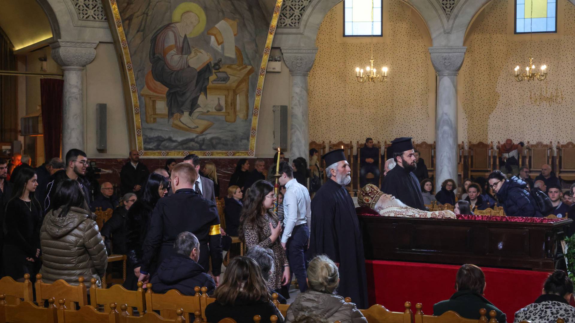 Υστατο «χαίρε» στον Αναστάσιο: Την Πέμπτη η εξόδιος ακολουθία στα Τίρανα-2