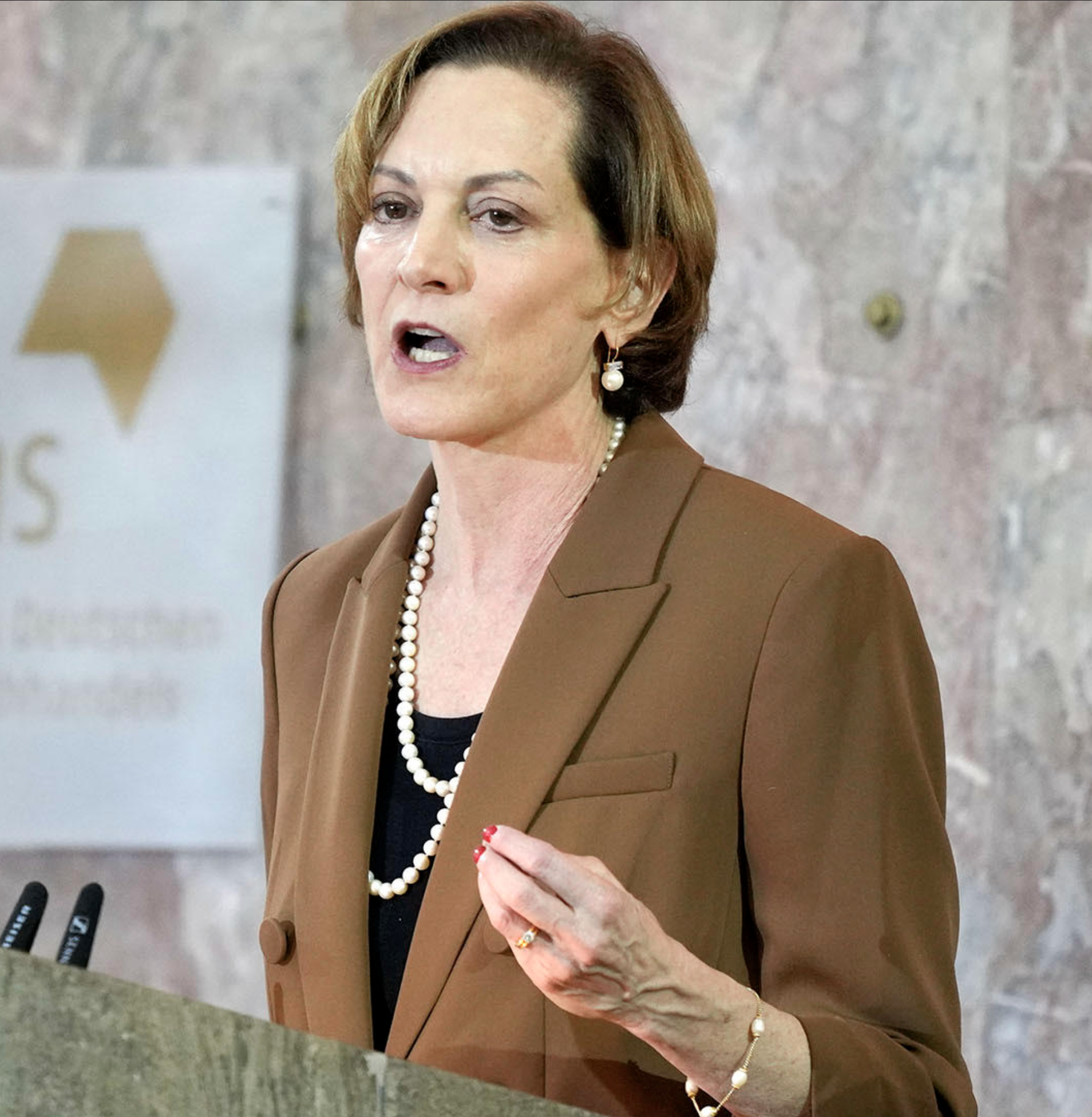 Οι απολυταρχίες, ο Τραμπ, ο Μασκ και ο Αριστοτέλης-2