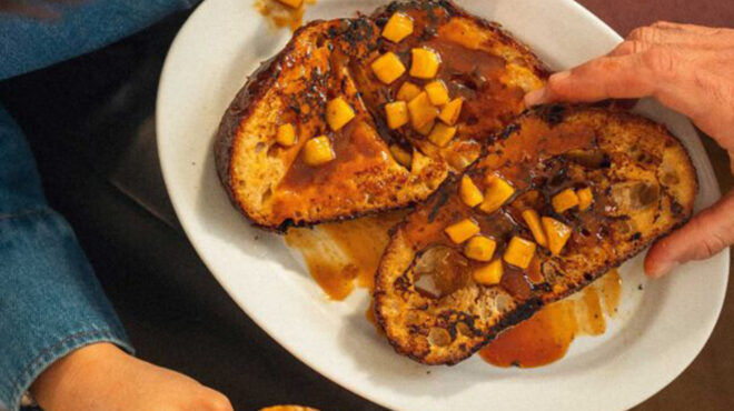 αυγοφέτες-με-αλατισμένη-καραμέλα-βου-563441398