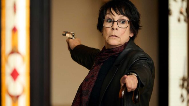 η-μαύρη-κωμωδία-που-ρίχνει-φως-στη-λησ-563433838