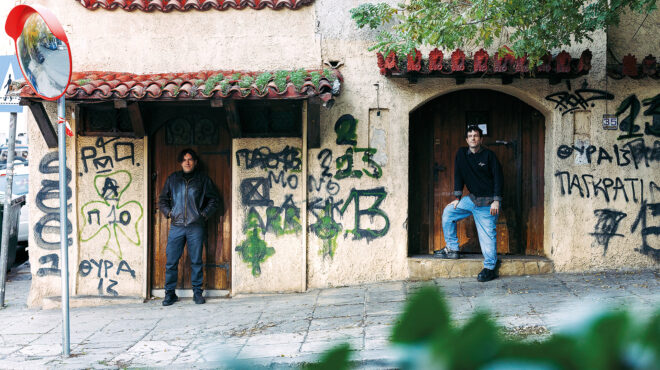 καλογεράκια-στο-κ-ανοίξαμε-λοιπόν-έ-563410780