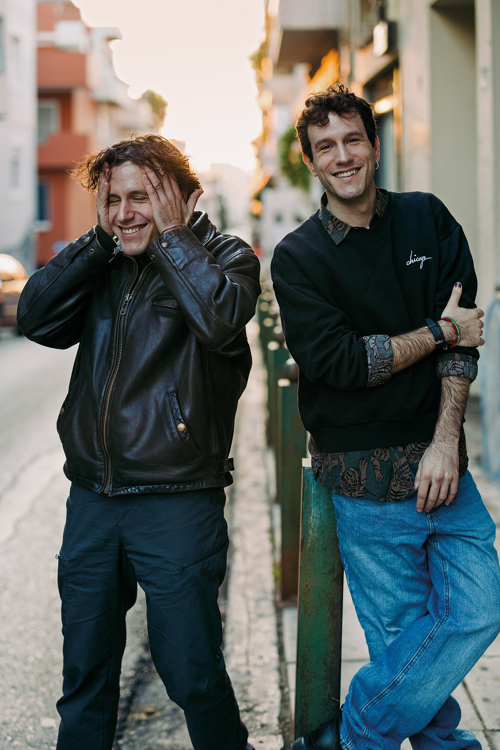 Καλογεράκια στο «Κ»: Ανοίξαμε, λοιπόν, ένα βιβλίο με ποιήματα…-1