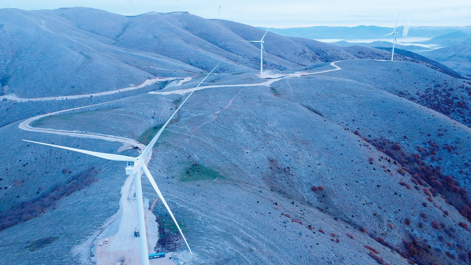 ΔΕΗ: Eπιβεβαιώνει τη δέσμευσή της για ένα πράσινο και βιώσιμο μέλλον-2