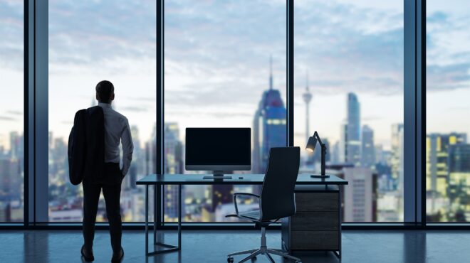 χρυσές-αμοιβές-για-ceo-στις-κορυφαίες-ετ-563429266