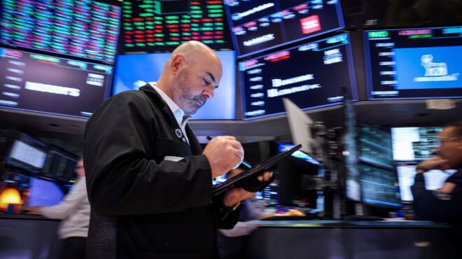 επανέρχονται-στο-προσκήνιο-οι-τιμωρο-563419552