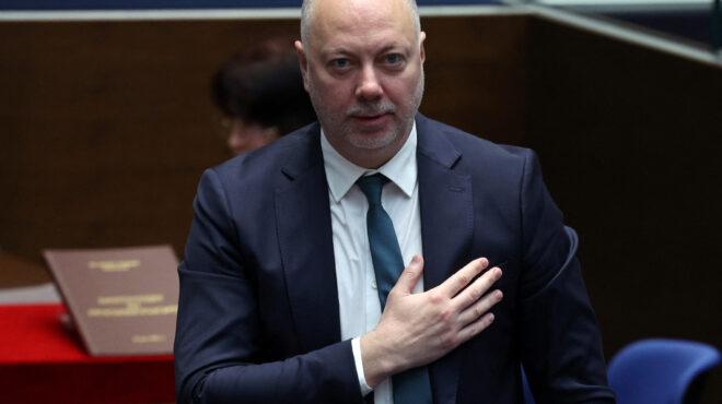 η-βουλγαρία-βγαίνει-από-το-πολιτικό-τέ-563419948