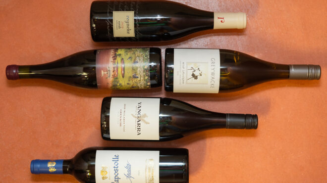 5-νεοκοσμίτικα-κρασιά-που-αξίζει-να-ανα-563407033