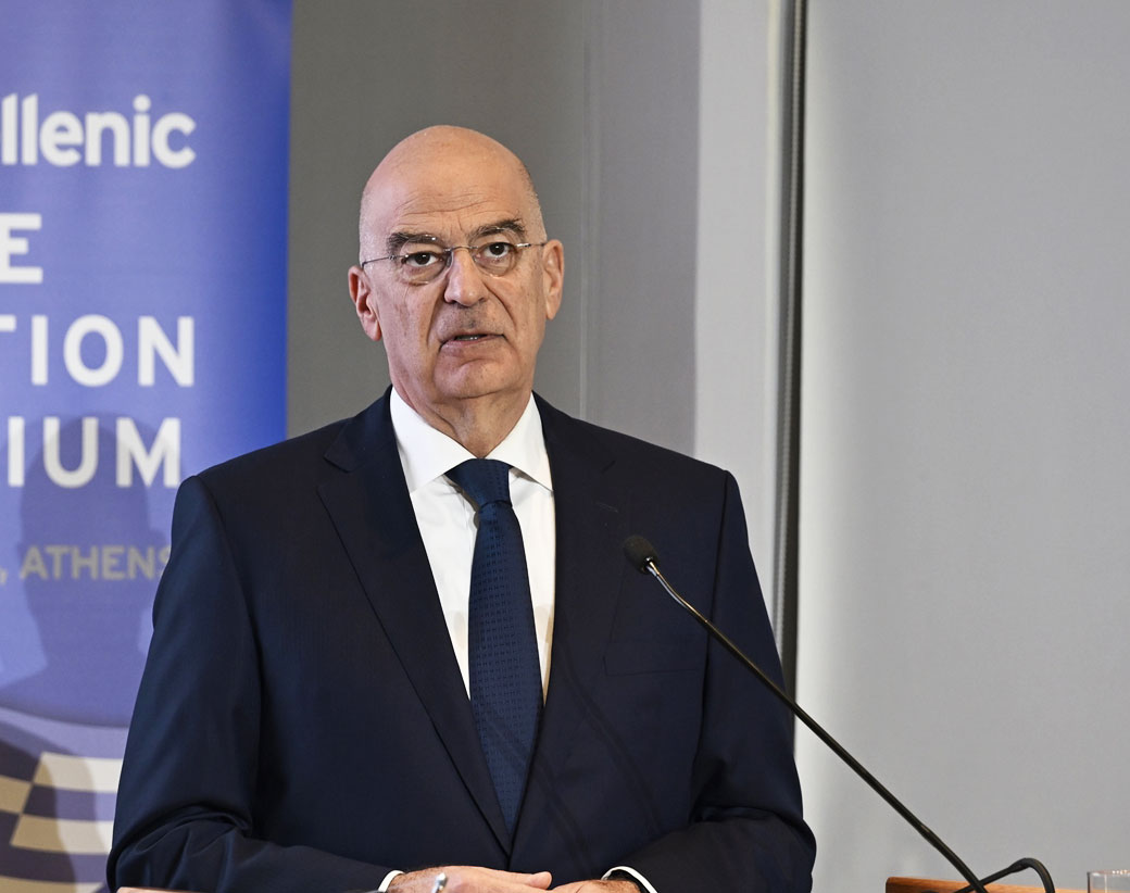 Σιωπητήριο από Μαξίμου για τους Meteor-1