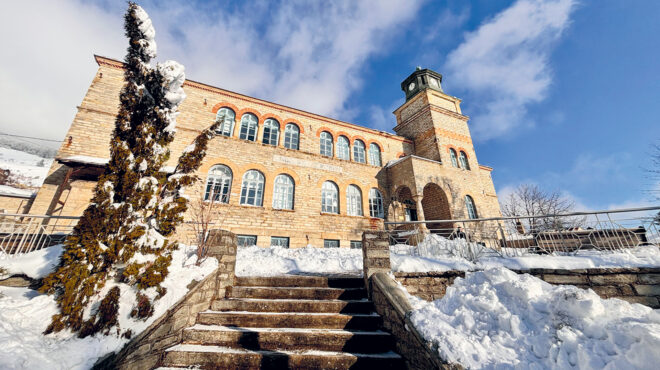 ασβεστες-ιστορίες-γραμμένες-με-κιμωλ-563401147