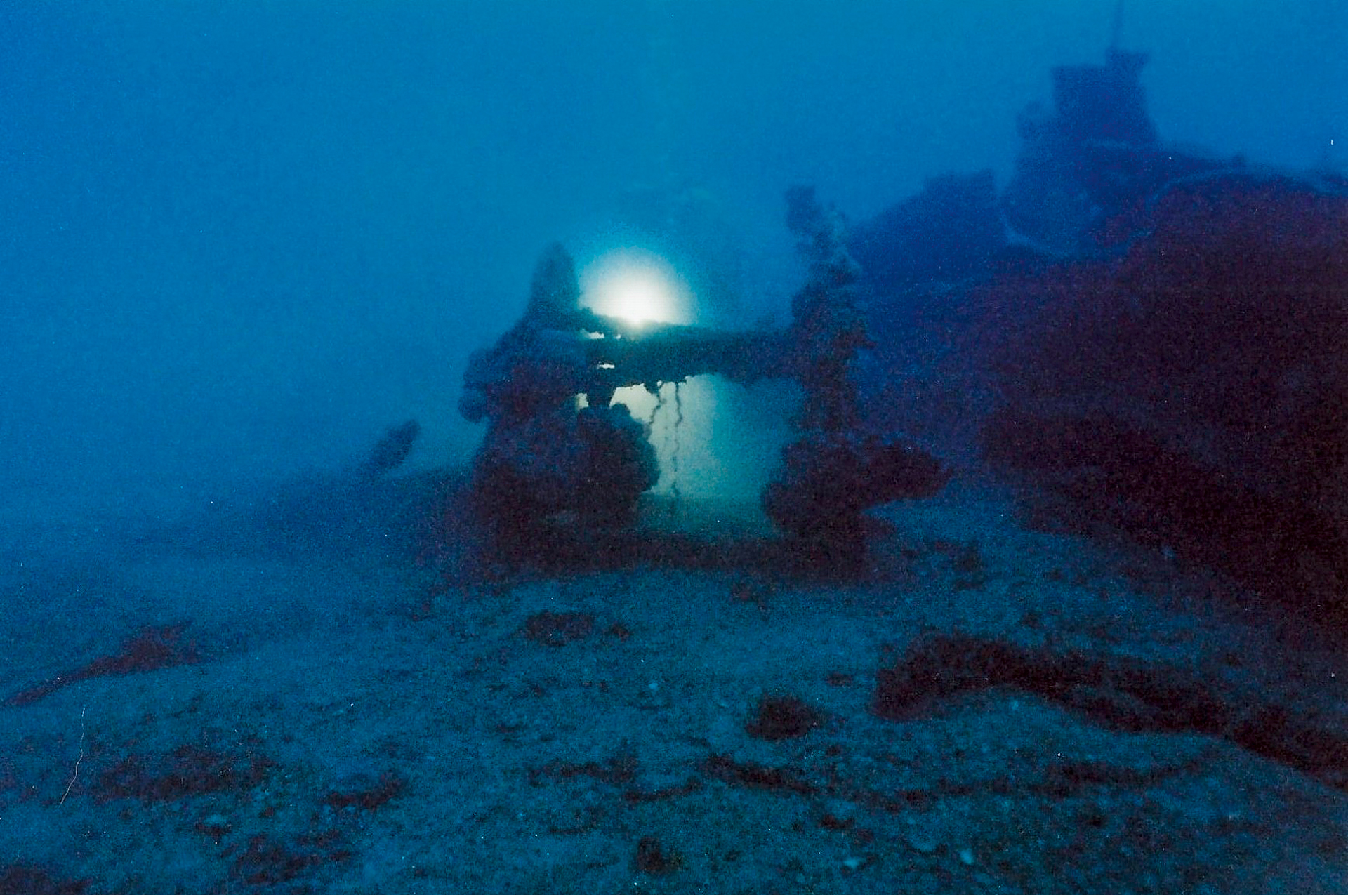 Κατάδυση στον ελληνικό «Tιτανικό»-12