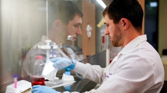 αντικαρκινικά-εμβόλια-θεραπεία-και-563400583