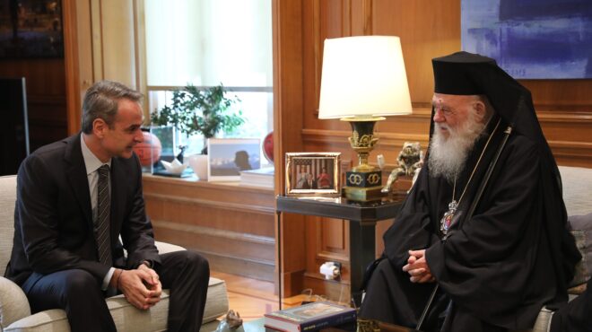 κυβέρνηση-εκκλησία-το-στεγαστικό-πρό-563438887