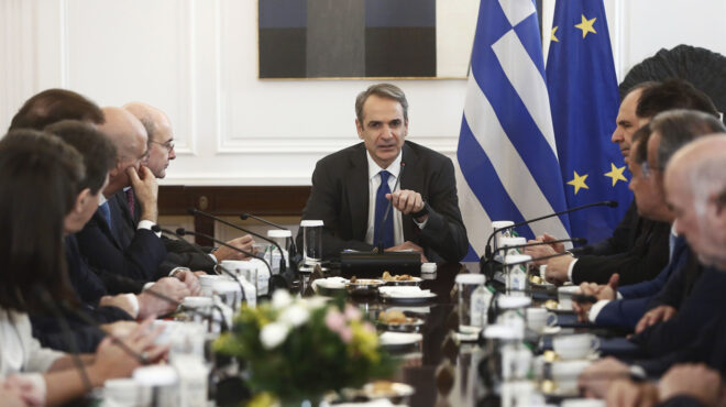 μαξίμου-υπήρξαν-λάθη-όχι-επιχείρηση-563445340