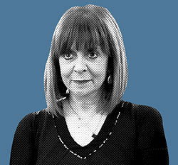 Κατερίνα Σακελλαροπούλου: Οπισθοφυλακές-1