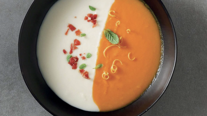 δύο-σούπες-σε-ένα-μπολ-λευκή-με-σελινό-563406526