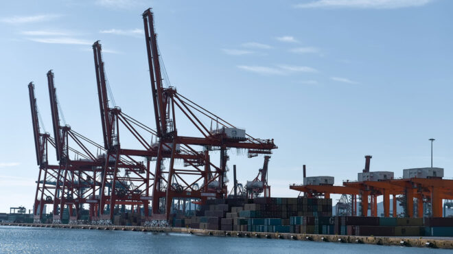 στα-115-δισ-το-11μηνο-το-έλλειμμα-ισοζυγίου-563427586