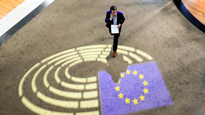 ευρωβουλή-αμερικανοί-αρνητές-της-κλι-563430325