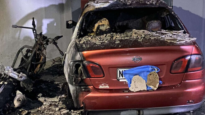 θεσσαλονίκη-φωτιά-σε-αυτοκίνητο-και-μ-563421760