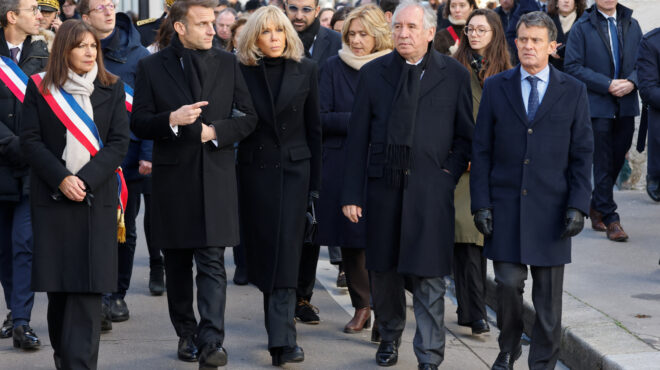 charlie-hebdo-η-γαλλία-τιμά-τη-μνήμη-των-θυμάτων-τ-563404636