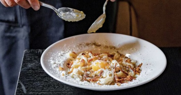 τραπέζι-α-λα-ιταλικά-36-αξεπέραστες-συν-563437213