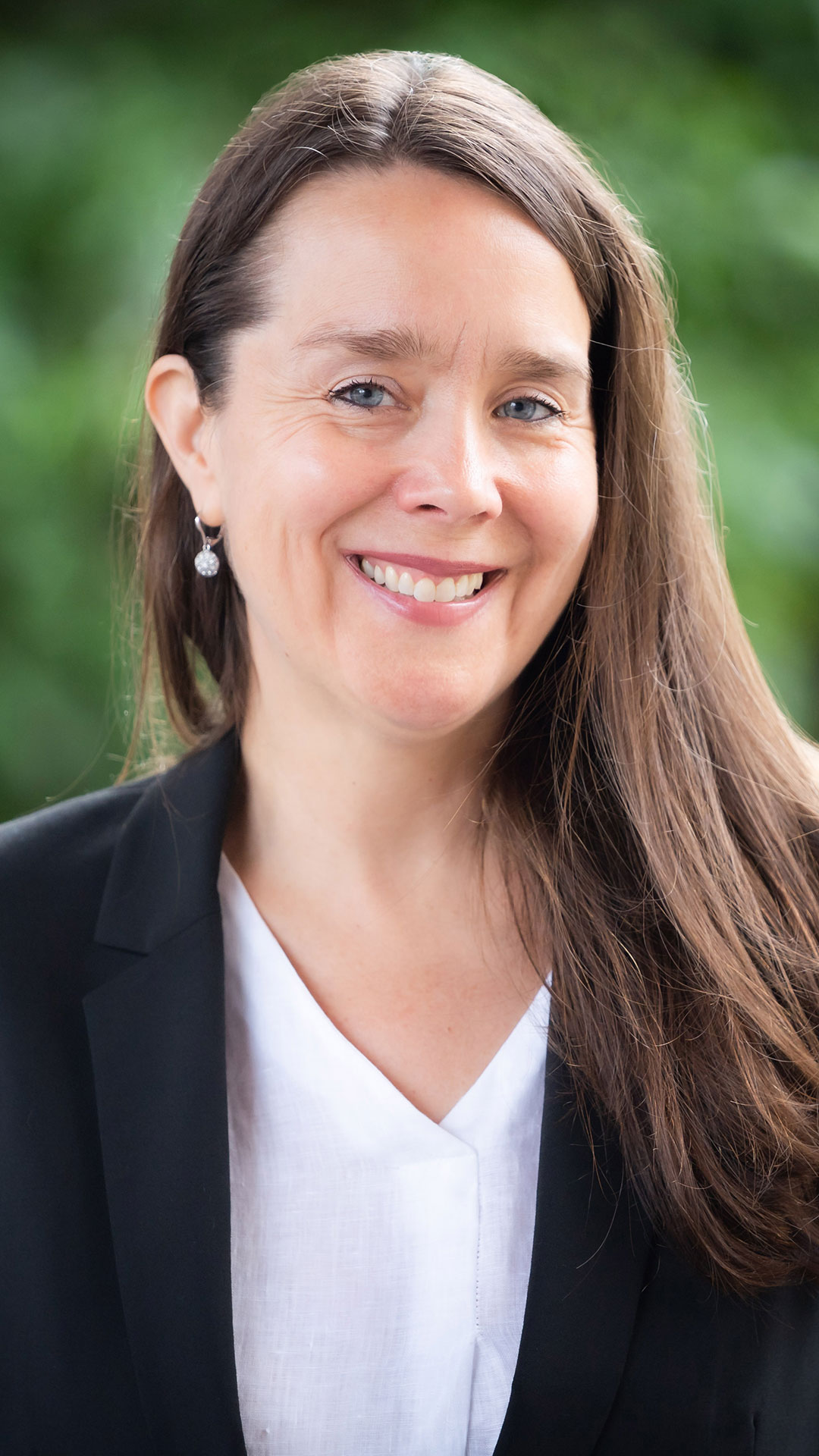 Εϊμι Οστιν Χολμς στην «Κ»: Οι τρεις προτεραιότητες του Τραμπ στη Συρία-1