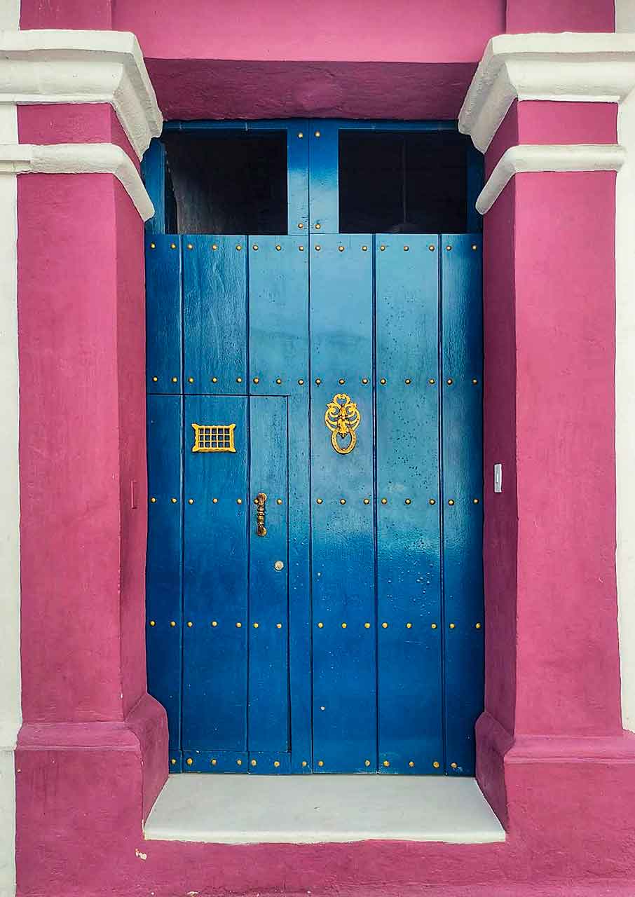 Οι πόρτες της Καρταχένα: Χρώματα, ιστορίες και σιωπηλοί μάρτυρες-4