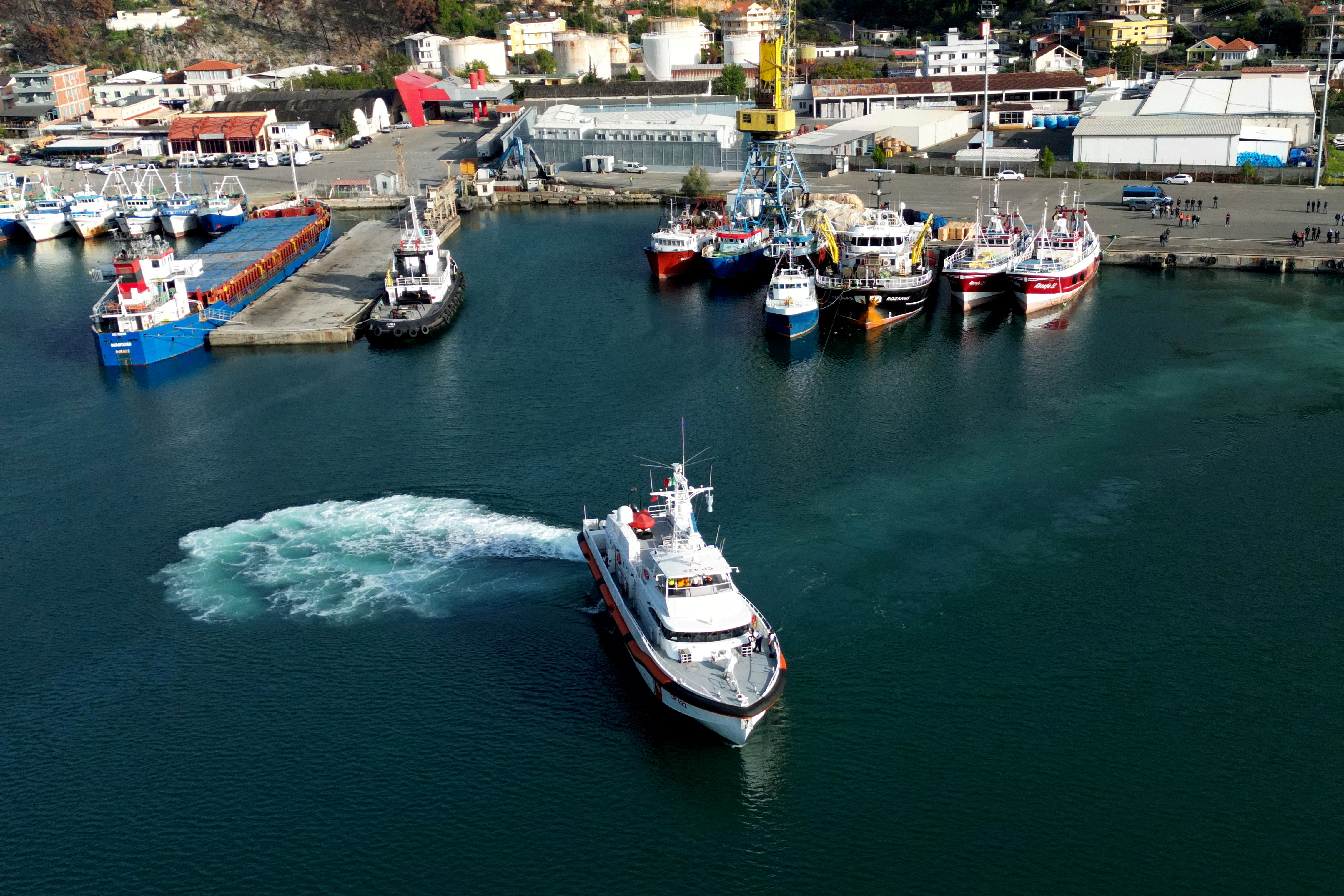 Η Μελόνι επιμένει στο «αλβανικό μοντέλο» για τους πρόσφυγες-1