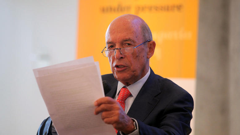 Κώστας Σημίτης 1936-2025: Οι πιο σημαντικοί σταθμοί της πορείας του-3