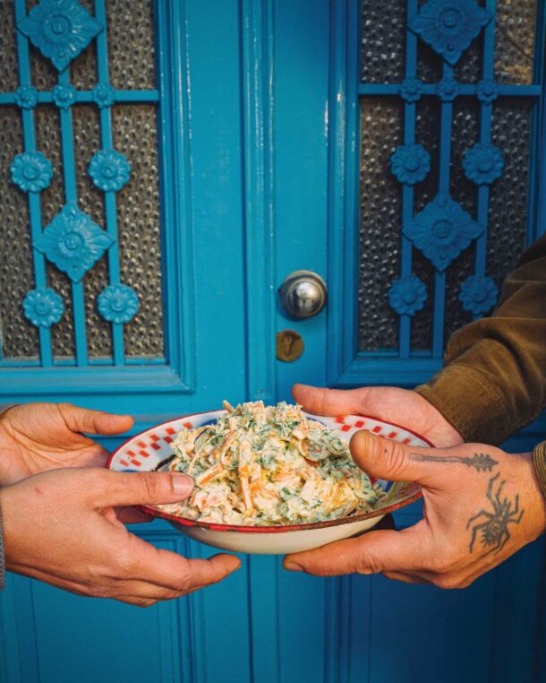 καροτοσαλάτα-με-γιαούρτι-και-σκόρδο-563402914