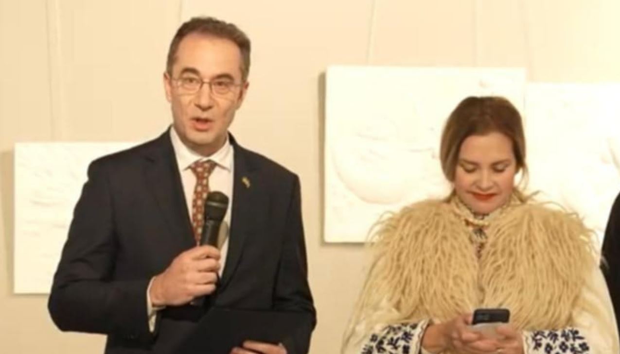 «Ιερός Κόσμος της Ουκρανίας»: Εκθεση του ελληνικής καταγωγής γλύπτη Ανατόλιι Κουστς-Κατράκη-2