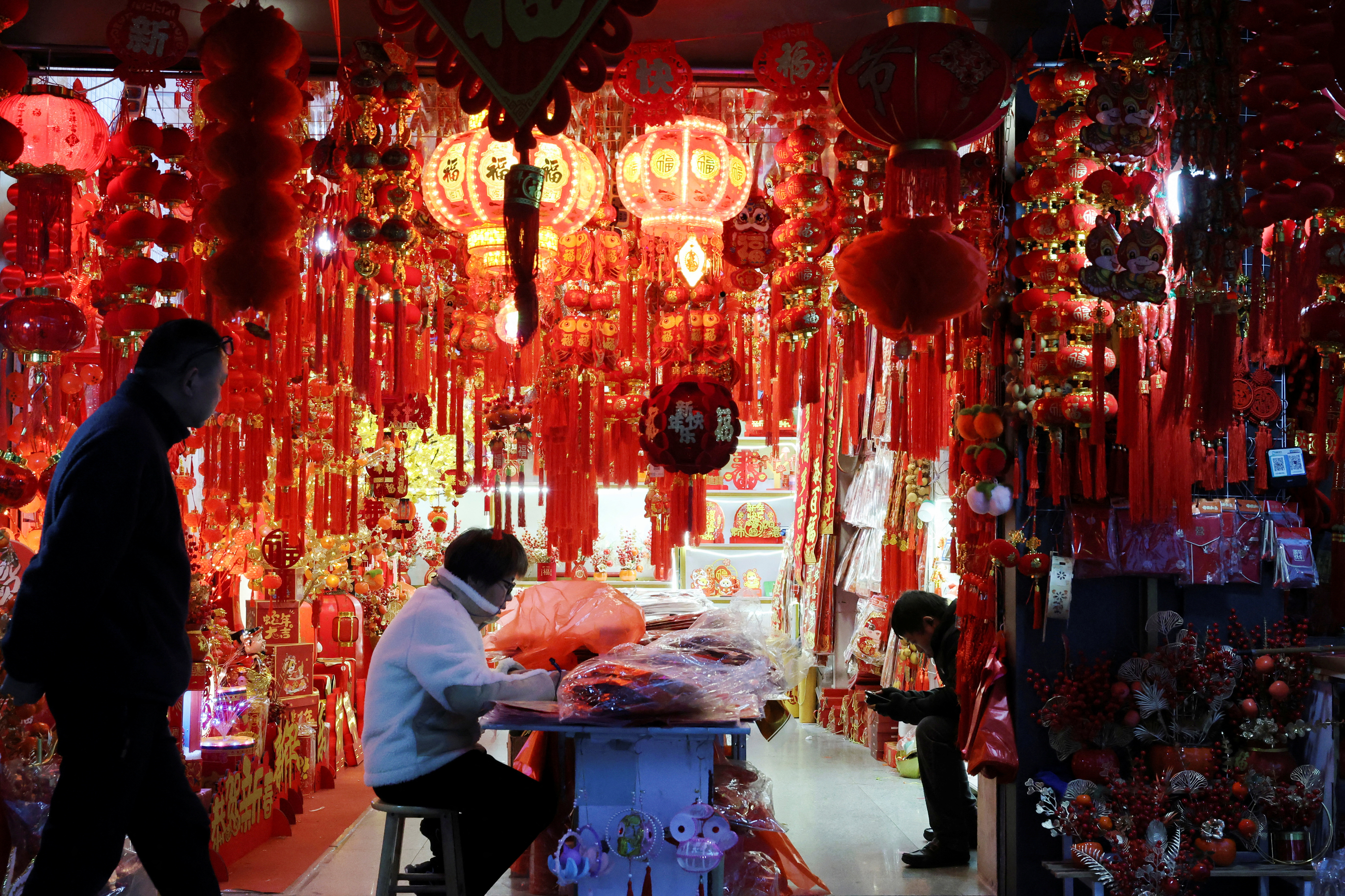 Η Κίνα ετοιμάζεται για τη Σεληνιακή Πρωτοχρονιά, εν μέσω ανησυχιών για την οικονομία-4