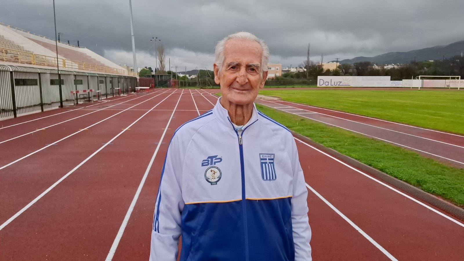 Κώστας Χατζηεμμανουήλ: Ο χρόνος δεν μπορεί να τον φτάσει-3