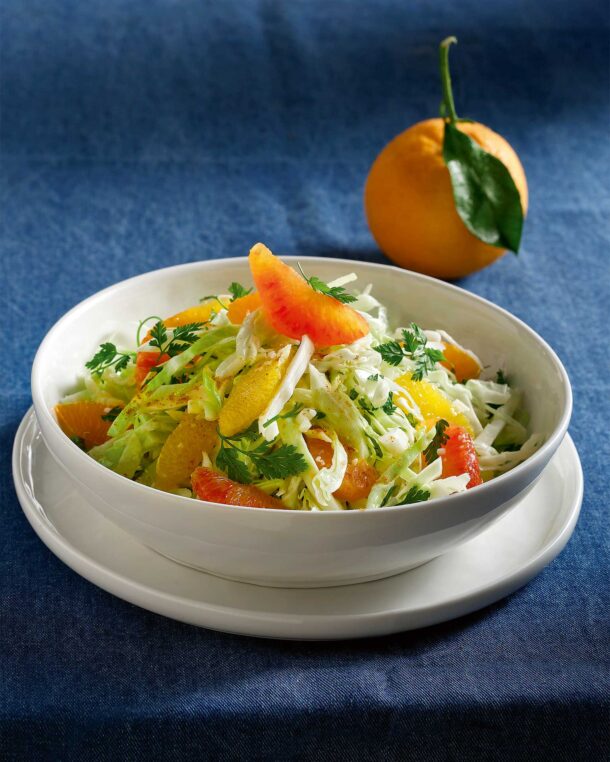 λαχανοσαλάτα-με-μυρώνια-και-καγιέν-563427562