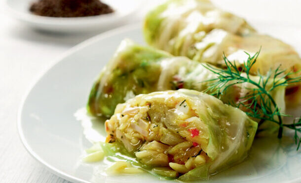 λαχανοντολμάδες-με-φέτα-και-κριθαράκ-563433253