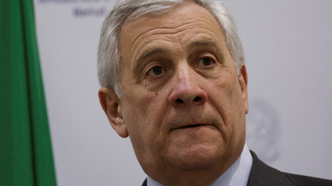 λίβανος-μάχη-για-τον-σχηματισμό-κυβ-563414293