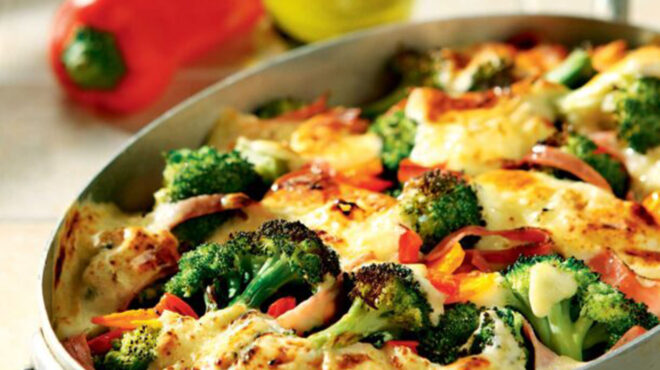 μπρόκολα-στον-φούρνο-με-ζαμπόν-και-σάλ-563431438