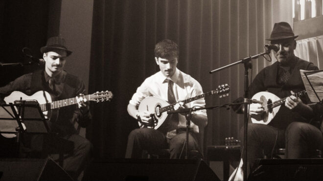 τι-κάνει-ο-τσιτσάνης-στη-μελβούρνη-563433718